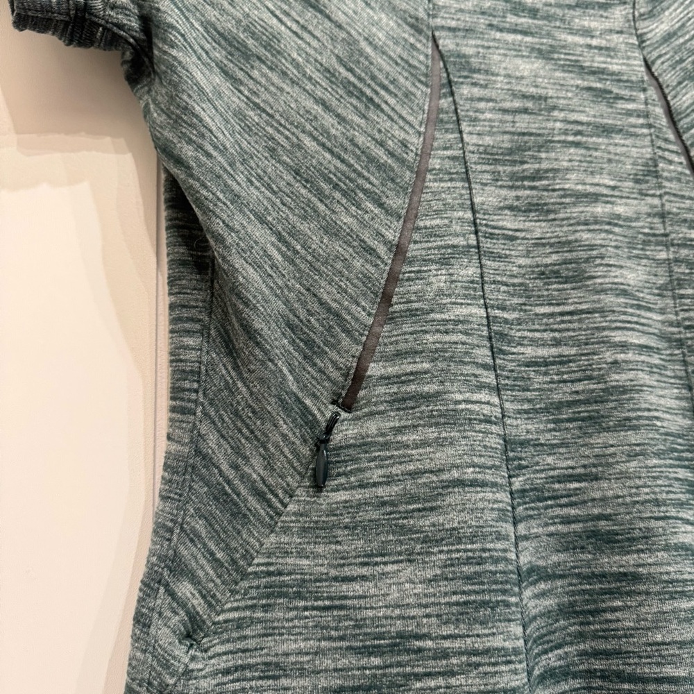 Lululemon Women’s &Go Where To Fitted Short Sleeve Dress Women's Size 6 Green - Picture 10 of 15